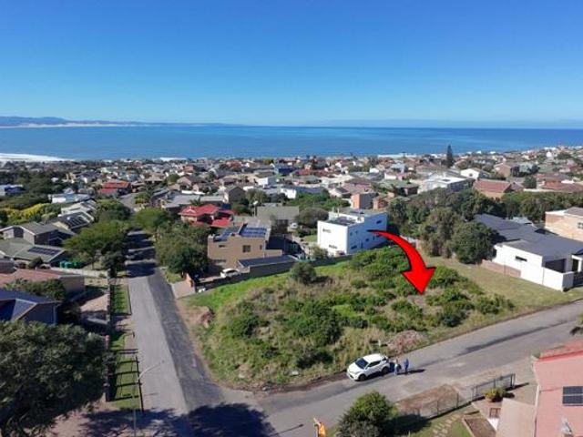 Land for sale in Cape St Francis, Eastern Cape
