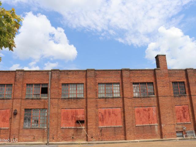Commercial for sale in Greenwood, Mississippi