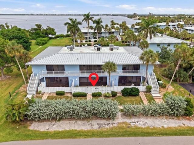Condo for sale in Holmes Beach, Manatee County