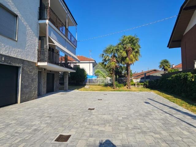 Villa Indipendente in affitto a Frazione San Martino, Piemonte