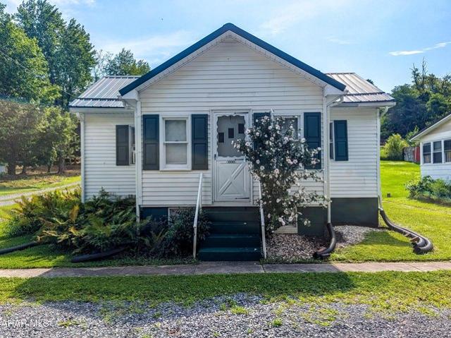 House for sale in Bedford, Pennsylvania