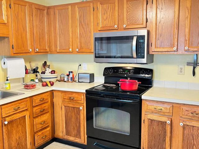Townhouse for sale in Morehead City, Carteret County