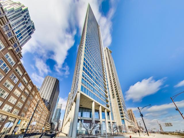 Condo for sale in Chicago Park, Illinois