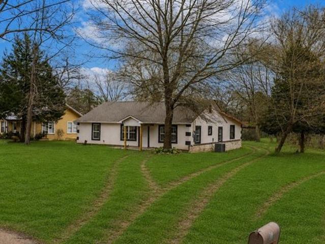 House for sale in Big Sandy, Texas