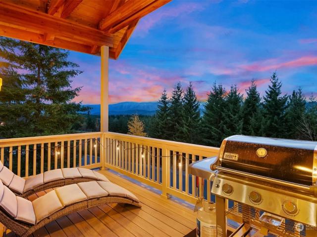 House for sale in Ronald
