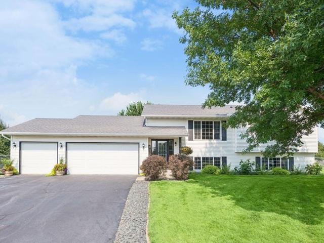 House for sale in Belle Plaine, Scott County