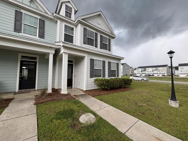 Townhouse for sale in Moncks Corner, South Carolina