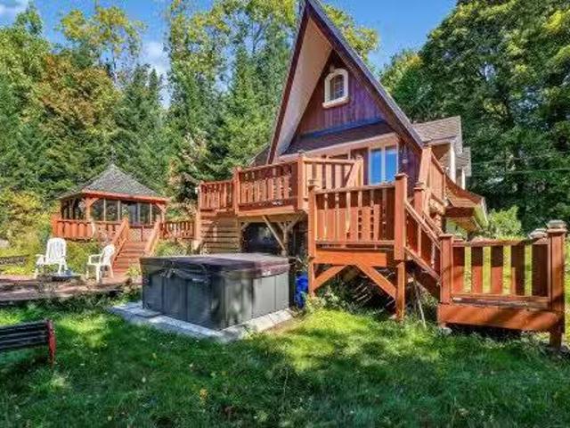 House for sale in Saint-calixte, Quebec