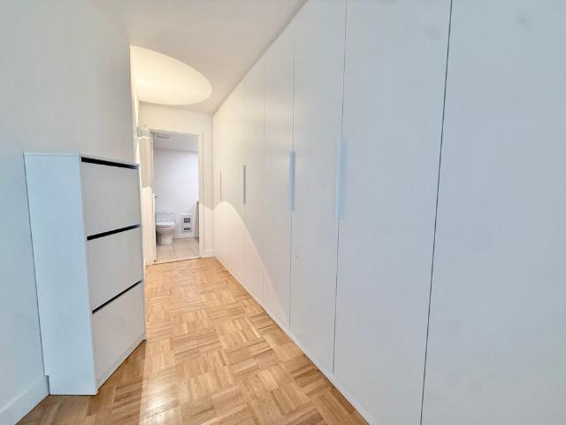 Apartment for rent in Ville-Marie, Montréal