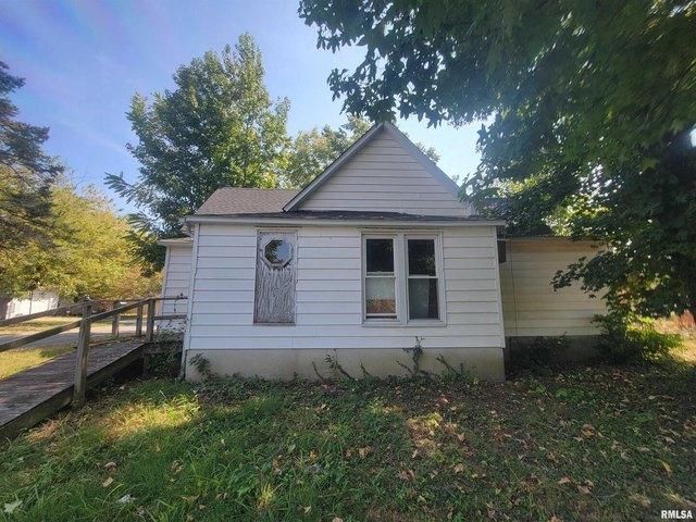 House for sale in Herrin, Illinois