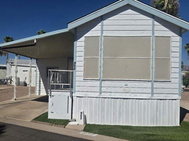 House for sale in Apache Junction, Arizona