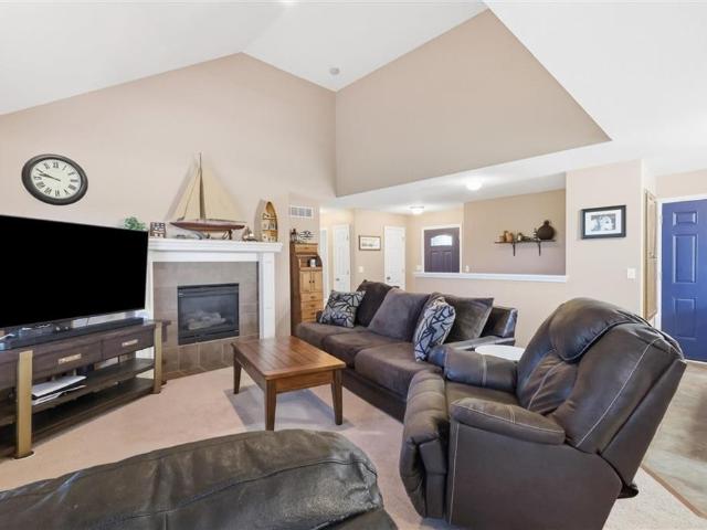House for sale in Plum Creek Manor, Gardner