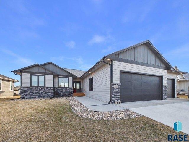 House for sale in Tea, South Dakota