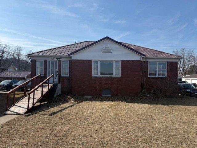 House for sale in Bellevue, Iowa