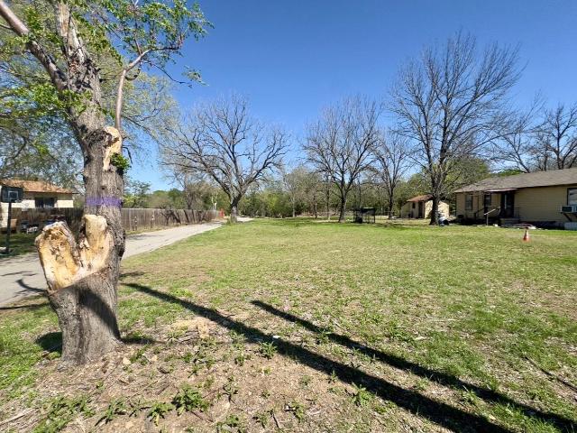 Land for sale in Lockhart, Texas
