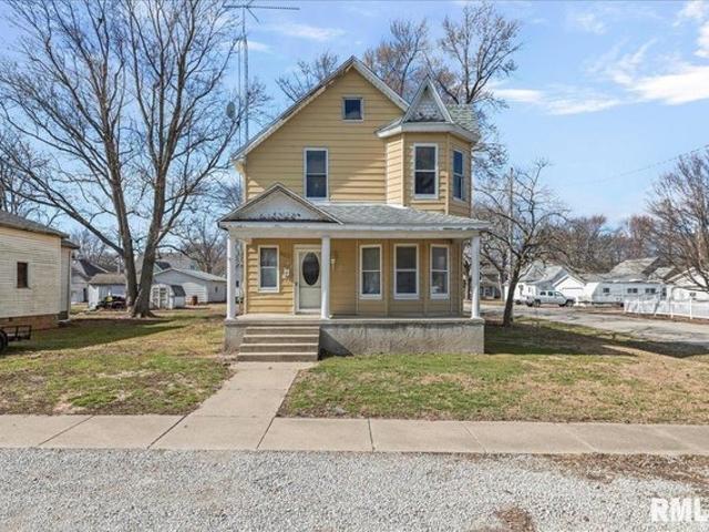 House for sale in Nokomis, Illinois