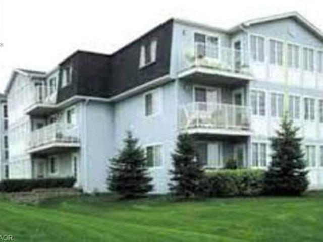 Condo for sale in Ancaster, Ontario