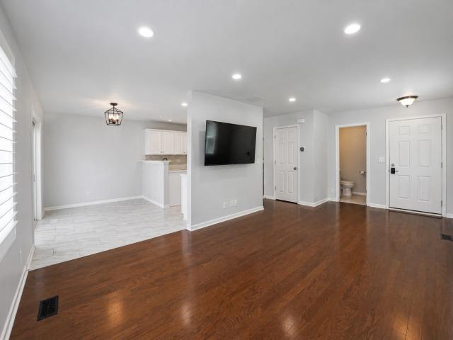 House for sale in Hampshire, Illinois