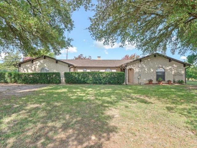 Farm for sale in Van, Texas