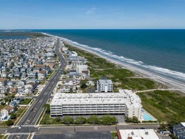 Condo for sale in Brigantine, Atlantic County