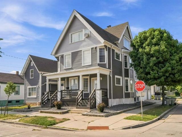 House for sale in Milwaukee, Wisconsin