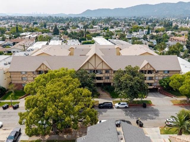 Condo for sale in Glendale, California