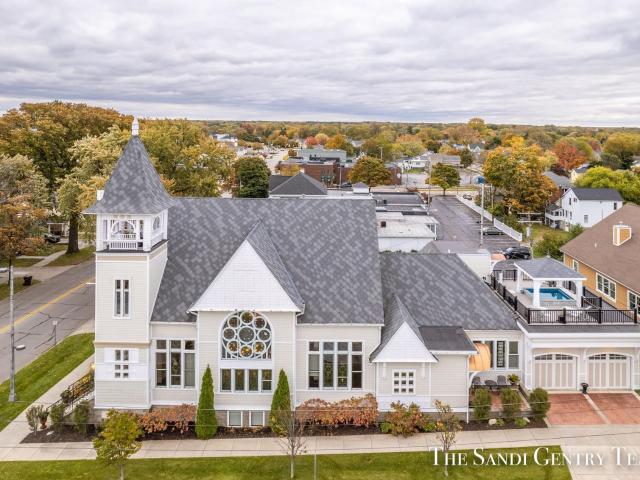 House for sale in Grand Haven, Michigan