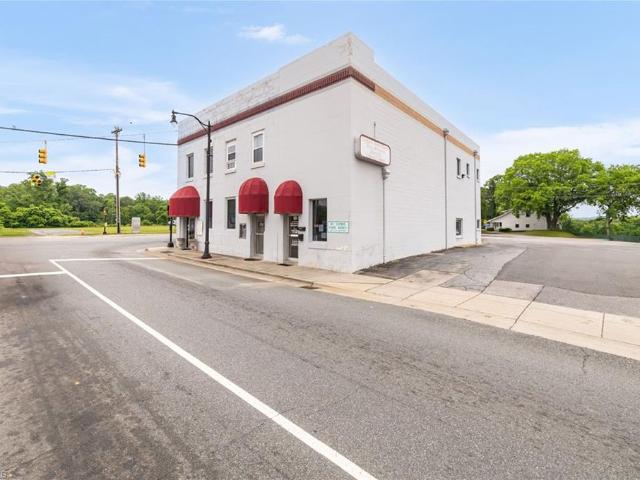 House for sale in Leaksville, Eden