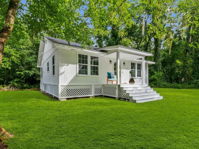 House for sale in Oakhurst, Texas