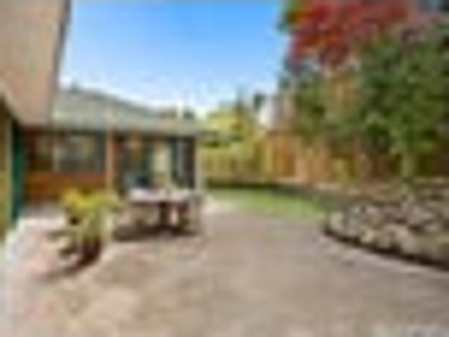 House for sale in Meadowbank, Ōrākei