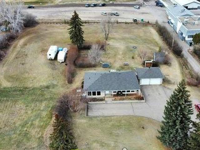 House for sale in Lacombe, Alberta