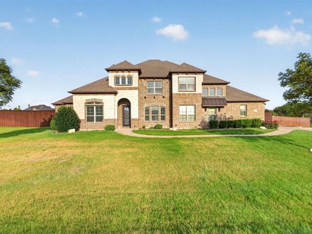 House for sale in Ellis, Texas