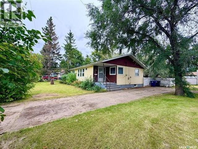 House for sale in Rosthern, Saskatchewan