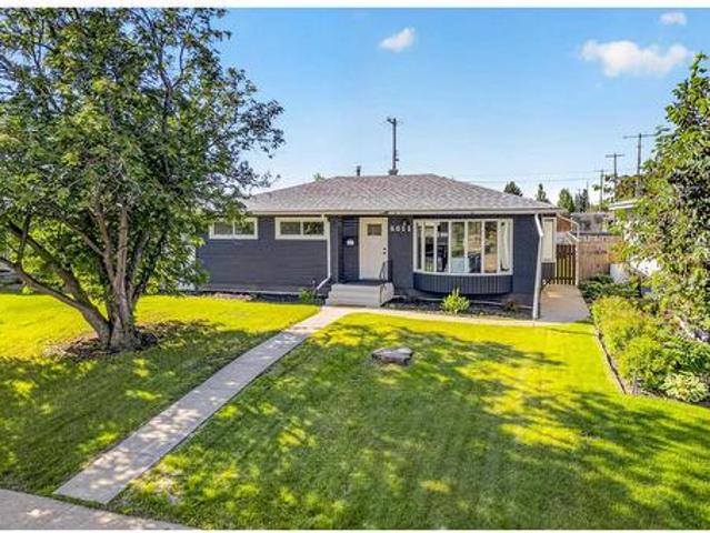 House for sale in Wedgewood, Alberta
