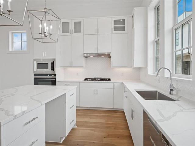 Townhouse for sale in Addison, Texas