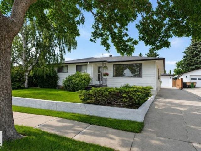 House for sale in Wedgewood, Alberta