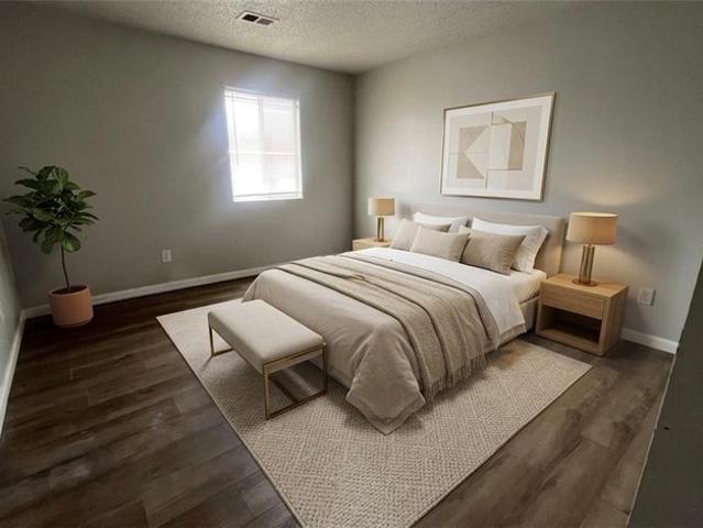 Townhouse for sale in Grandview, Missouri