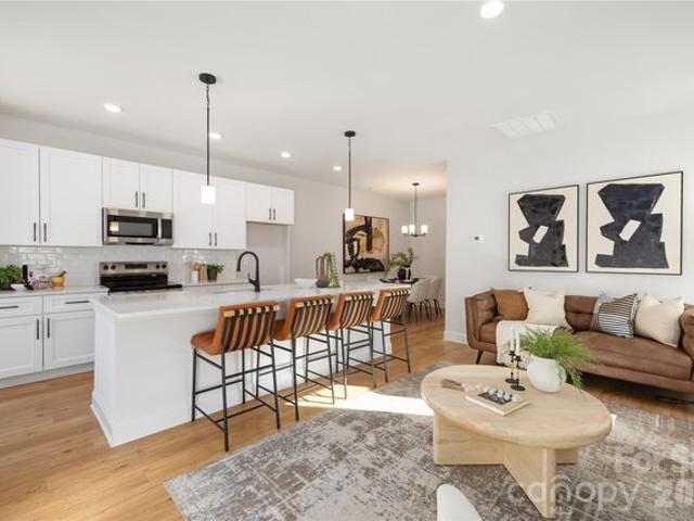 House for sale in Mecklenburg, North Carolina