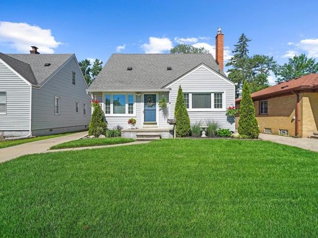 House for sale in Dearborn Heights, Michigan