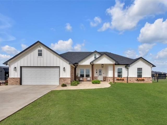 House for sale in Johnson, Texas