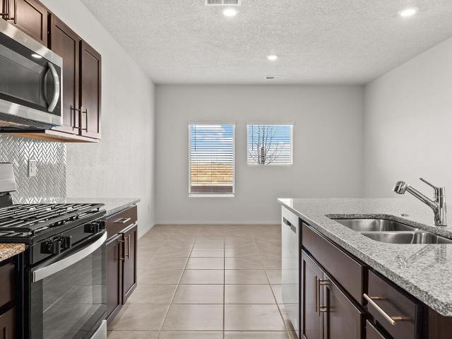 House for sale in Albuquerque, Bernalillo County
