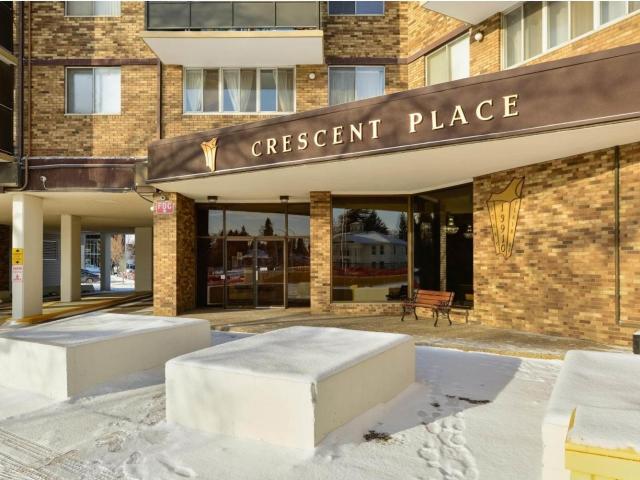 Apartment for sale in Wedgewood, Alberta