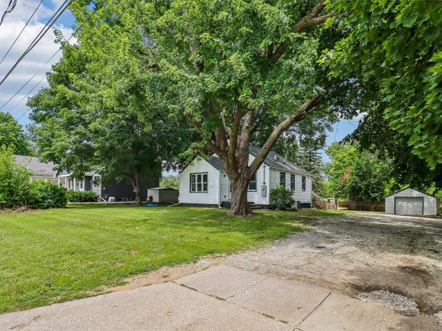 House for sale in Altoona, Iowa