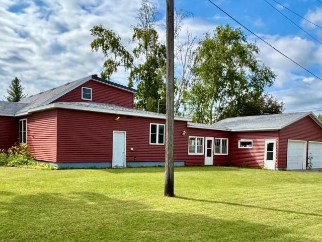House for sale in Karlstad, Minnesota