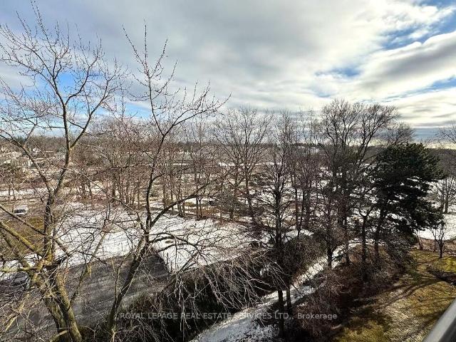 Condo for sale in Oakville, Ontario