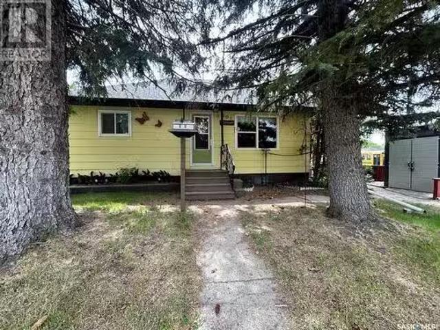 House for sale in Spy Hill, Saskatchewan