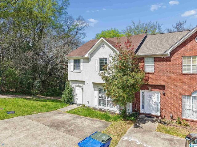 Townhouse for sale in Alabaster, Alabama