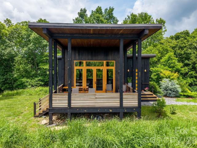 House for sale in Marshall, North Carolina