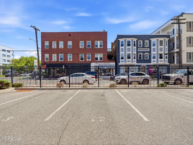 Condo for sale in Monmouth, New Jersey