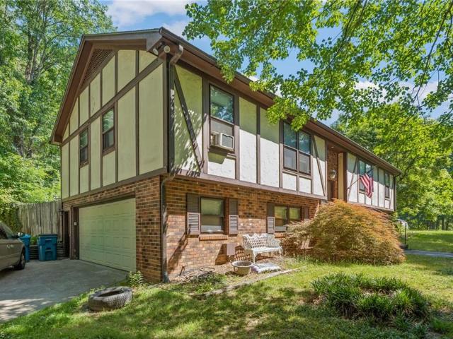 House for sale in Pleasant Garden, Guilford County